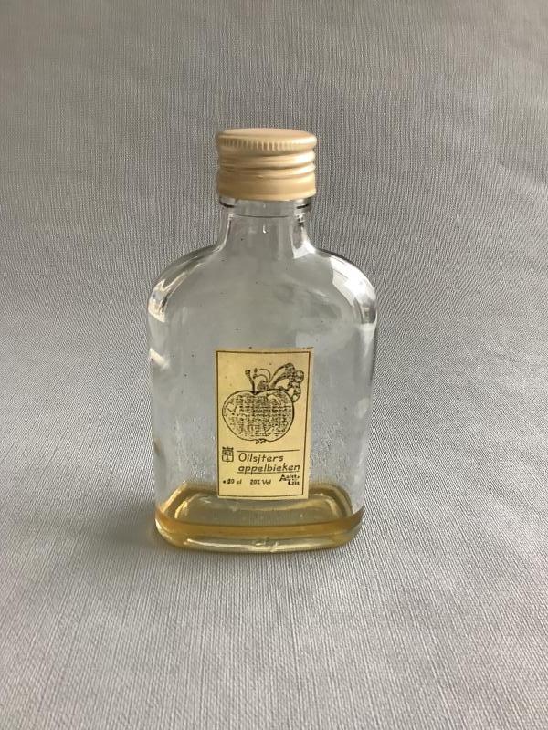 Jeneverfles Oilsjters Appelbieken  - Foto 1